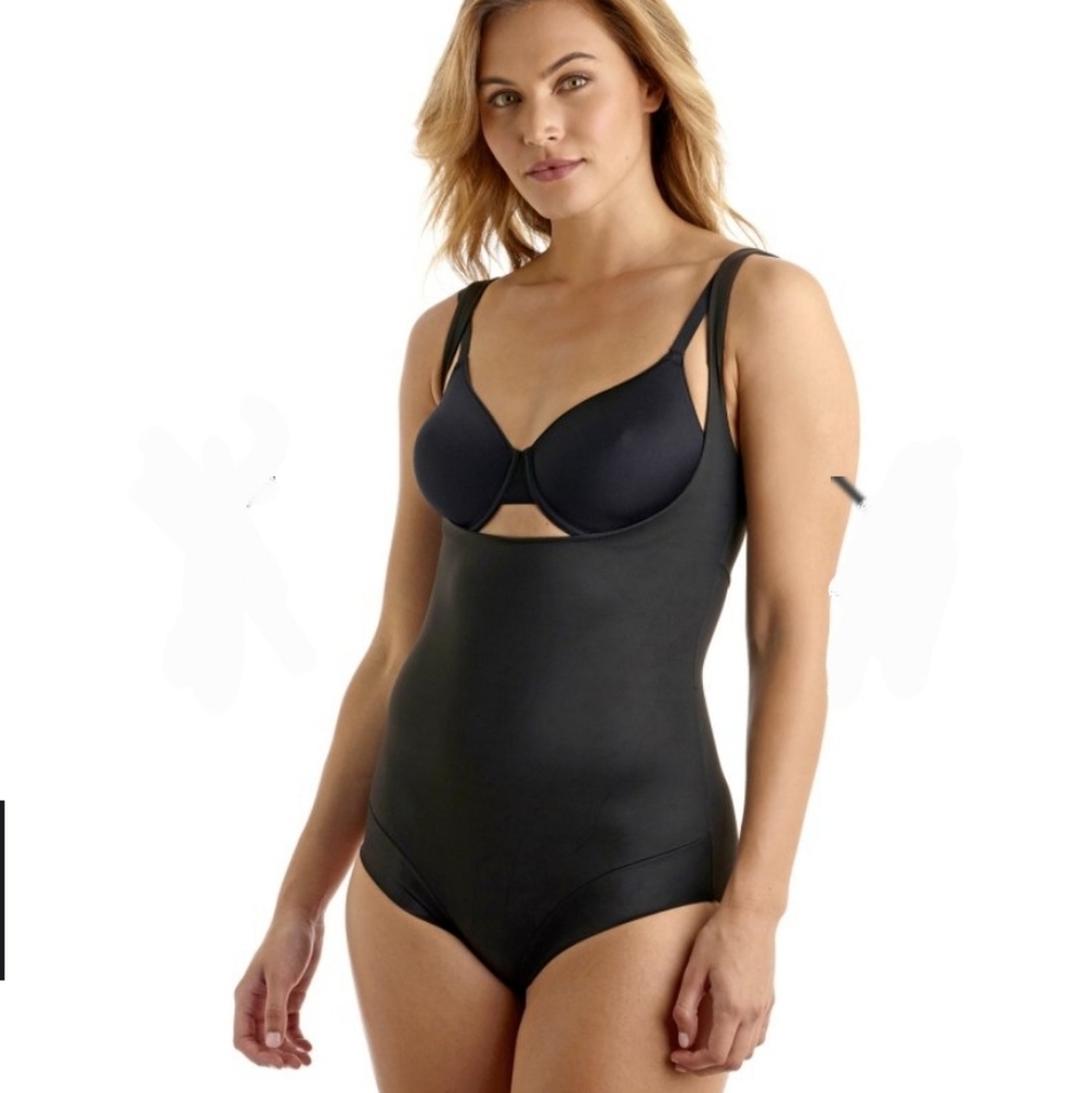 NEW!! Shapewear TC Fine Intimates Extra Firm Control (Offers Accepted)